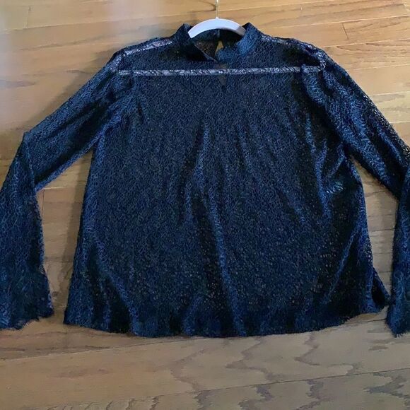 Mark fully lace long sleeve top in Large.  NWOT - Picture 6 of 10